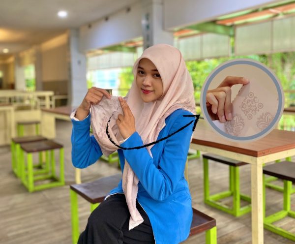 Dobrak Pasar Fashion, Kader PMII Al-Farabi Ciptakan Hijab Barcode Pertama di Indonesia