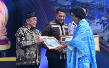 Sumenep Bersinar di Jawa Timur! Bupati Fauzi Raih Penghargaan Maritim Bergengsi Berkat Gebrakan Transportasi Laut