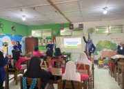 Mahasiswa UNY Wujudkan SDGs 12 di MI Muhammadiyah Al Muttaqien Melalui Inovasi Recycle Tutup Botol Bekas Menjadi Aksesoris Bernilai Ekonomi