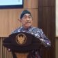 Wabup KH. Imam Hasyim saat menyampaikan jawaban Bupati atas pandangan Fraksi DPRD Sumenep 