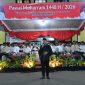 Bupati Sumenep Dr. H. Achmad Fauzi Wongsojudo ketika melepaskan peserta pawai Muharram 