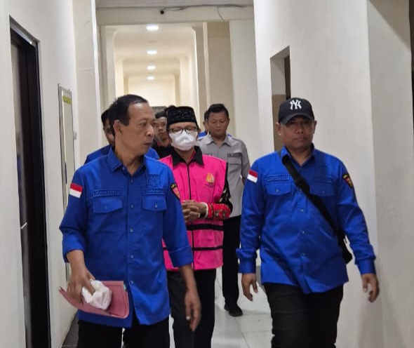 Saat Kades Imrah digelandang (dok. LD)