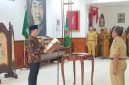 Bupati Trenggalek Mochamad Nur Arifin saat melakukan pengambilan sumpah jabatan Pj Sekretaris Daerah Trenggalek 