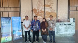 Tim DPMPTSP Sumenep saat bersama Accounting Myzee Hotel