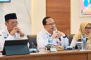 Kepala Bappeda Sumenep, Dr. Arif Firmanto (tengah)