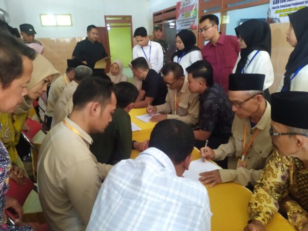 Pemilihan Sekretaris Desa Tulungrejo Berlangsung tenang 