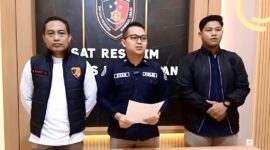 Kasi Humas Polres Pamekasan saat memberikan keterangan pada media
