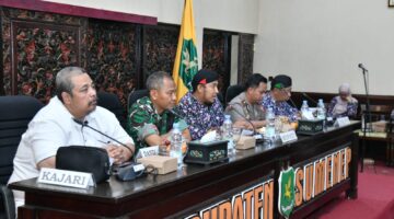 Forkopimda bersama Bupati Sumenep dalam rapat penentuan TIHT