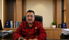 Plt. Kepala Disperkimhub Sumenep, Drs. Achmad Dzulkarnain