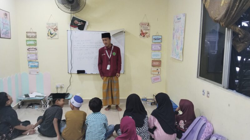 Moh. Syaiful Anwar, Mahasiswa STITA Aqidah Usymuni saat mengajar di Malaysia
