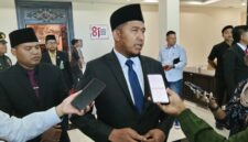 Bupati Fauzi usai mengikuti pidato Kenegaraan Presiden RI secara daring di Gedung DPRD Sumenep 