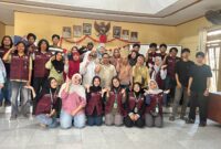 Tim Cara'de PPKO 2026 bersama peserta pelatihan Pembudidaya Pakan ikan