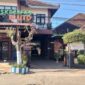 Gedung Puskesmas Bluto nampak dari luar