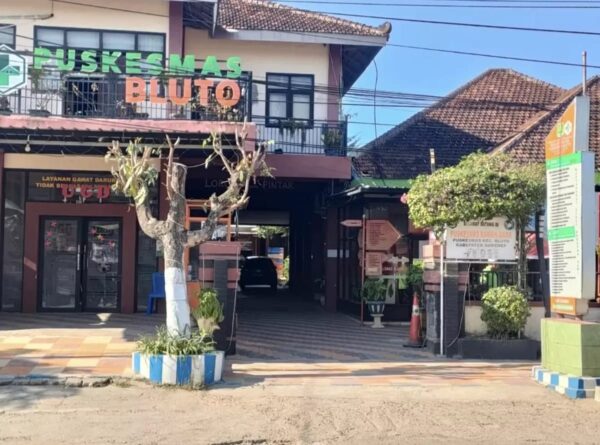 Pengunjung Keluhkan Kebersihan Puskesmas Bluto, Toilet Disebut Bau dan Kurang Terawat