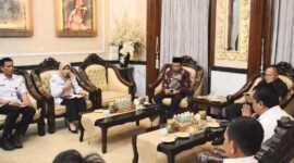 Tim DPRD Jatim saat bertemu Bupati Bondowoso