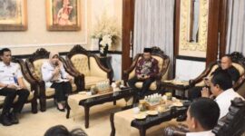 Tim DPRD Jatim saat bertemu Bupati Bondowoso