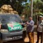 Kepala DKPP Sumenep, Chainur Rasyid saat melepas pengiriman Tembakau prancak 95