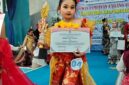 Mutiara Putri Wahyudi, modeling cilik asal Pamekasan yang saat ini duduk di SDN kelas 2 Barkot 1 sukses meraih berbagai prestasi