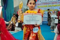 Mutiara Putri Wahyudi, modeling cilik asal Pamekasan yang saat ini duduk di SDN kelas 2 Barkot 1 sukses meraih berbagai prestasi