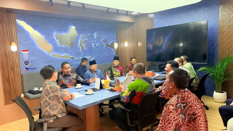 Bupati Sumenep bersama jajaran nya di Kemenhub RI
