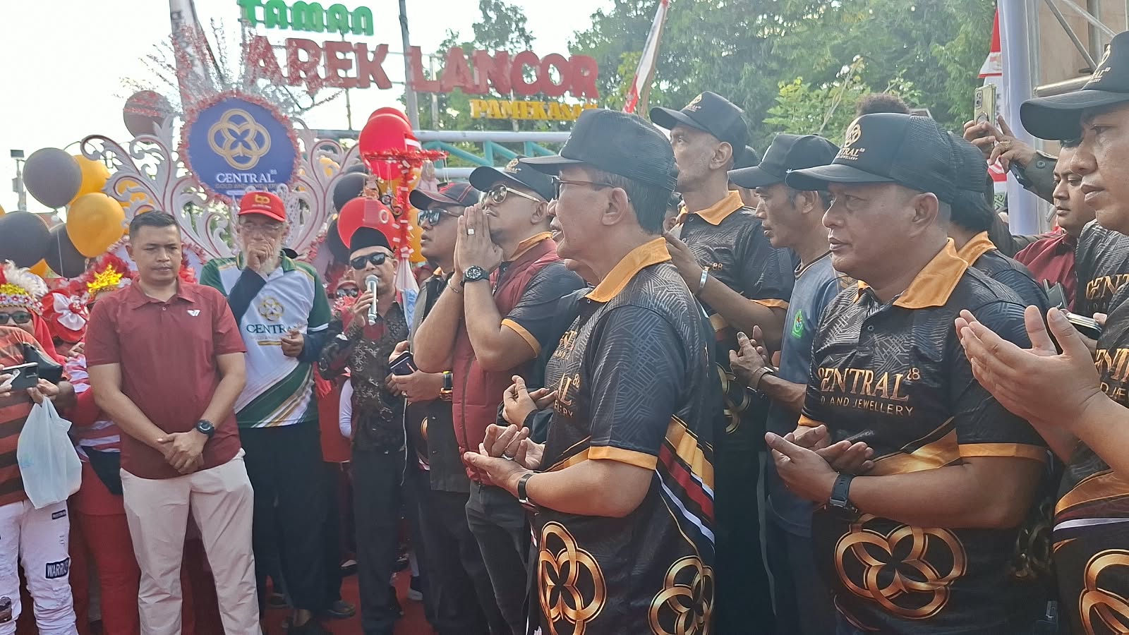 Central 88 Gold and Jewellery Resmi Soft Opening di Pamekasan, Usung Konsep “Membeli Sambil Berbagi”
