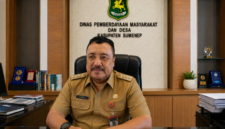 Kepala DPMD Sumenep, Drs. Achmad Dzulkarnain