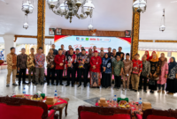 Bupati Sumenep bersama Sekda, Kepala DPMD dan Kepala Bappeda serta Camat se-Kabupaten Sumenep 