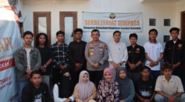 Kapolresta Sumenep Kombes Pol Ariek Indra Sentanu dan sejumlah PJU bersama HIMPASS