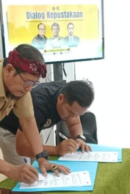 Era Baru Literasi Pamekasan: Kolaborasi PWI dan Dinas Perpustakaan Bawa Jendela Dunia ke Dalam Genggaman