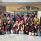 Kebersamaan Tim Cara’de dengan para warga Desa Tinggimae 