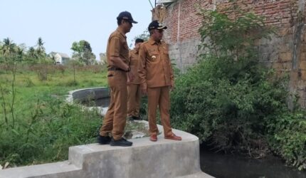 Bupati Bondowoso Tinjau Jalan Brigjen Sudarlan dan Irigasi Tanggul Ko'ong, Pastikan Pembangunan Tepat Sasaran