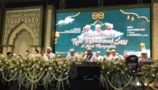 Habib Syeh saat memimpin sholawat di PR 88