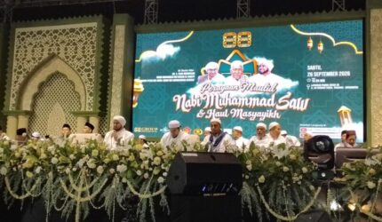 Agenda Rutin Tahunan! Pabrik Rokok 88 Bondowoso Hadirkan Habib Syech di Perayaan Maulid Nabi Dan Haul Masyayikh