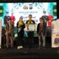 AKBP Dr. Arif saat menerima penghargaan