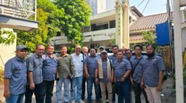 Pengurus SMSI Sumenep bersama Ketua dan Sekretaris serta pengurus SMSI Jatim