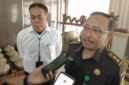 Kasi Intel Kejari Bondowoso, Adi Harsanto bareng Kadisdik Taufan Restuanto