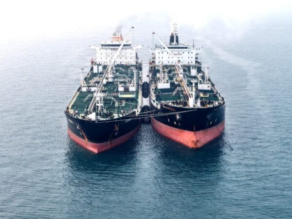 Pelabuhan Nipa di Batam