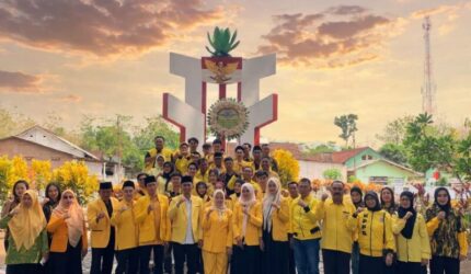 HUT ke-62, Golkar Bondowoso Ziarah ke TMP: Rawat Sejarah, Petik Semangat Perjuangan Pahlawan