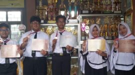 Lima siswa Lukmanul Hakim peraih medali 