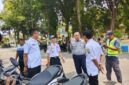 Kepala Disperkimhub Sumenep Dadang Deddy Iskandar bersam petugas gabungan tertibkan parkir Liar 