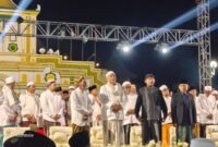Bupati bersama para ulama se-Madura dalam acara Haul Raja-Raja Madura