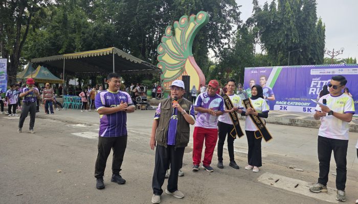 Wabup Sumenep Lepas Peserta Aslah Fit Run 2026, Sebut Penting untuk Bangun Pola Hidup Sehat Masyarakat