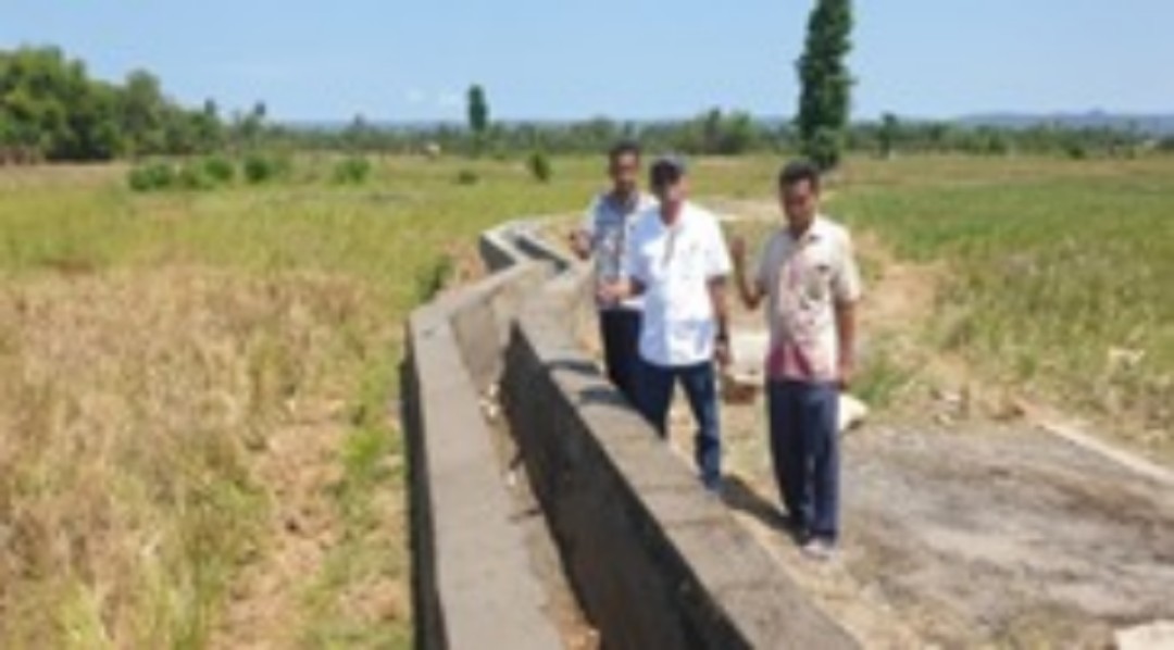 Berita Foto_ Tahap Penyelesaian Pekerjaan P3-TGAI di Sumenep 3