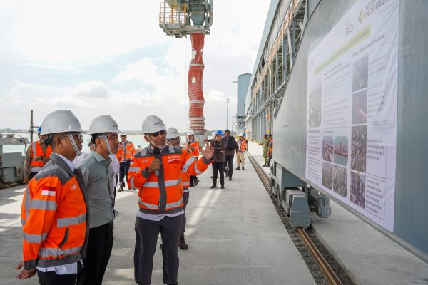 Dukung Peningkatan Daya Saing Industri Semen, Wapres Gibran Tinjau Pengembangan Fasilitas Ekspor Pabrik Solusi Bangun Indonesia di Tuban