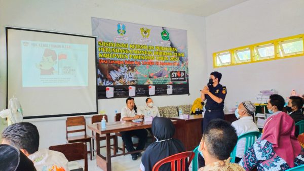 Sosialisasi DBHCHT, Bea Cukai bersama Pemkab Pamekasan Ajak Masyarakat Perangi Rokok Ilegal