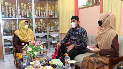 Cerita Fauzi Muda Hingga Menjadi Bupati, Kepsek SMPN 2 Sumenep : Luar Biasa Sekali