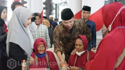 15 Warga Sampang Umrah Secara Gratis, H. Slamet Junaidi: Titip Do’a untuk Kemajuan Sampang
