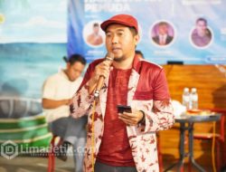 Terbawa Arus Menyanyikan Lagu ‘Kala Benyak’ Artis Madura Irwan Sumenep Disentil Salah Satu Anggota Dewan Sampang