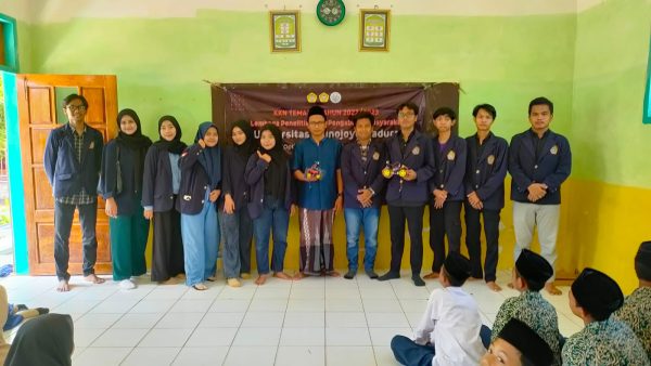 Mahasiswa UTM gandeng Madrasah Al Hadiyah dalam Sosisalisasi Teknologi Robotika