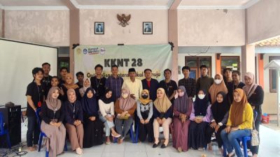Mahasiswa KKN-T UTM Dorong Perkembangan UMKM Desa Pagagan Melalui Teknologi